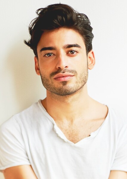 Jade Hassouné photo