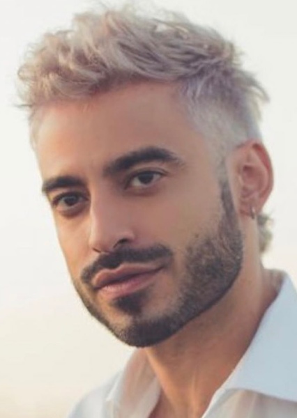 Jade Hassouné photo