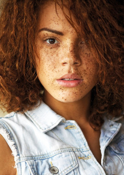 Jade Thompson photo