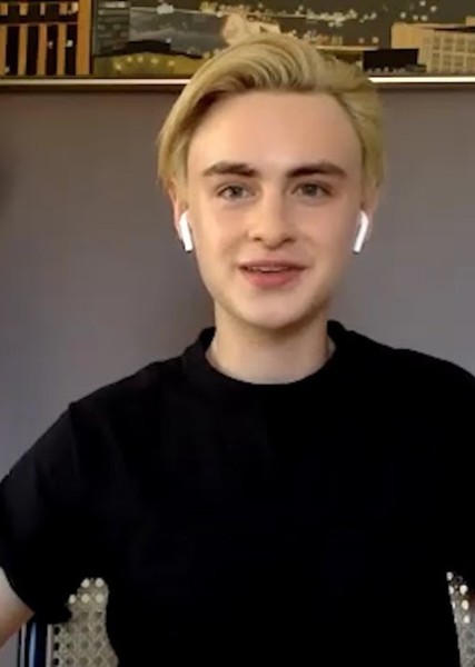 Jaeden Martell photo