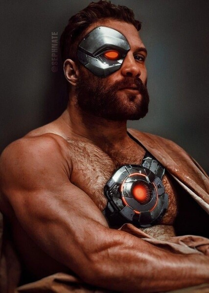 Jai Courtney photo