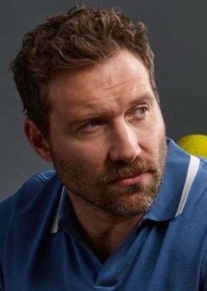 Jai Courtney photo