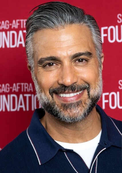 Jaime Camil photo
