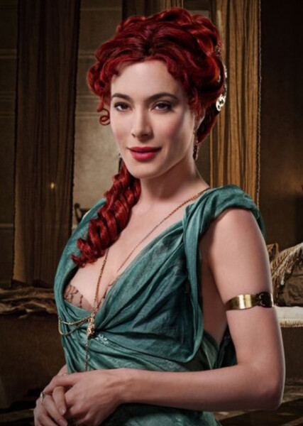 Jaime Murray photo