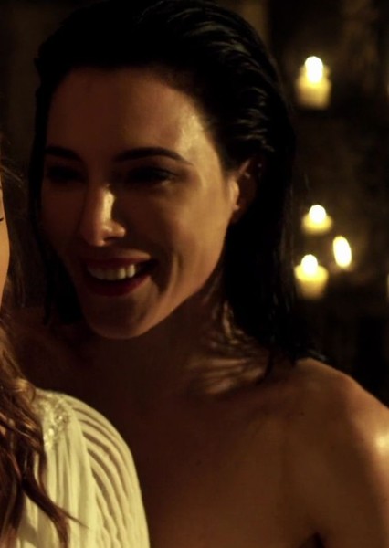Jaime Murray photo