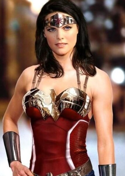 Jaimie Alexander photo