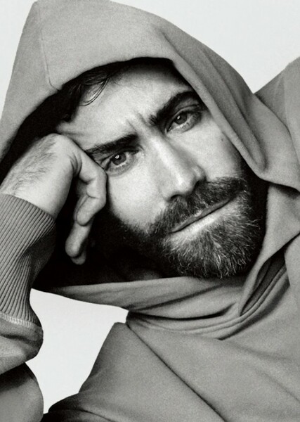 Jake Gyllenhaal photo