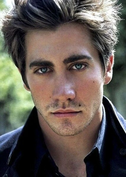 Jake Gyllenhaal photo