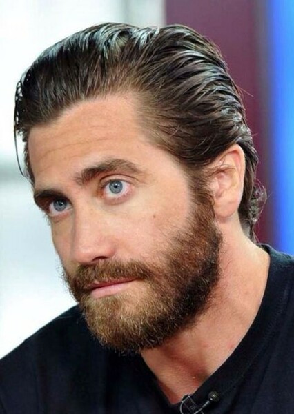 Jake Gyllenhaal photo