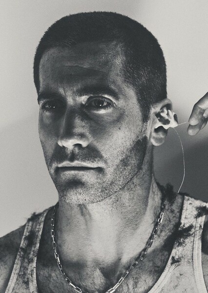 Jake Gyllenhaal photo