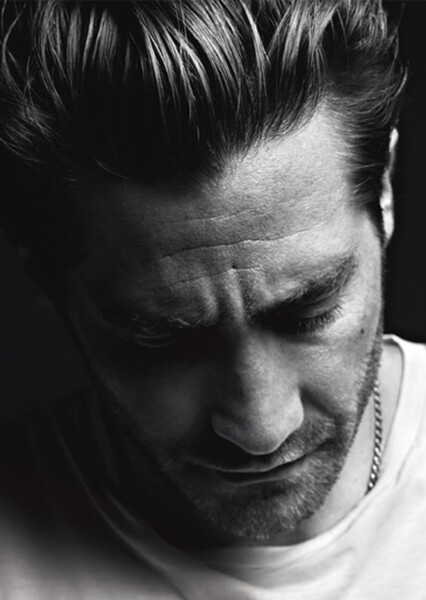 Jake Gyllenhaal photo