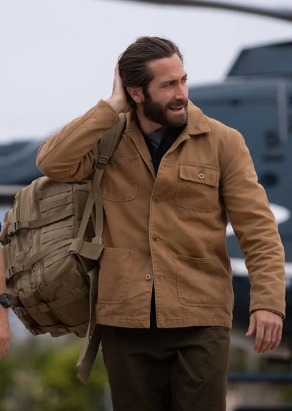 Jake Gyllenhaal photo
