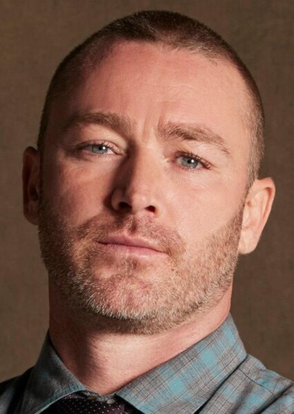 Jake McLaughlin photo