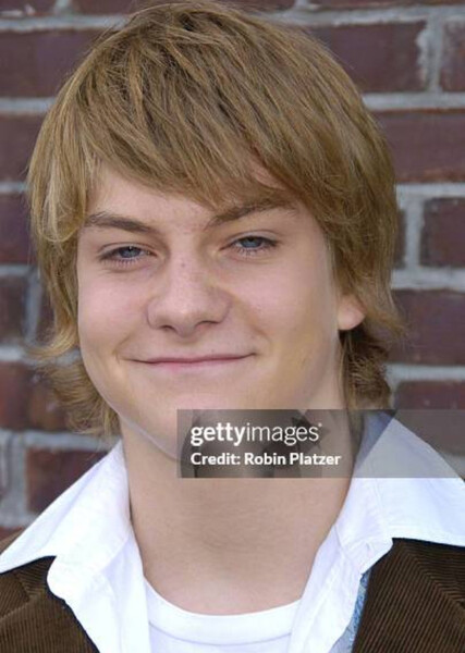 Jake Weary photo