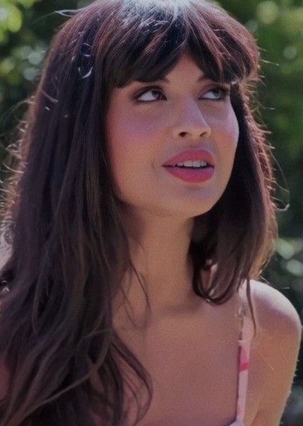 Jameela Jamil photo