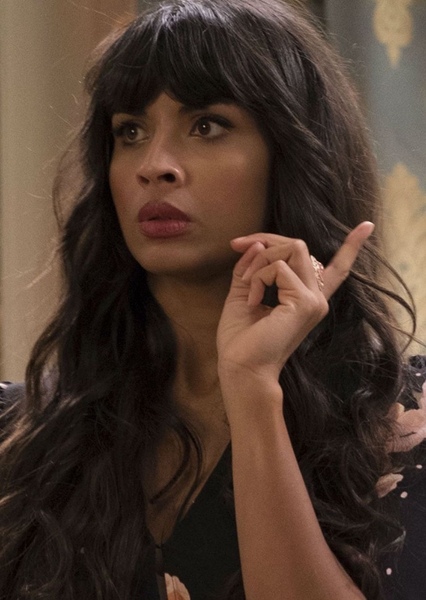 Jameela Jamil photo