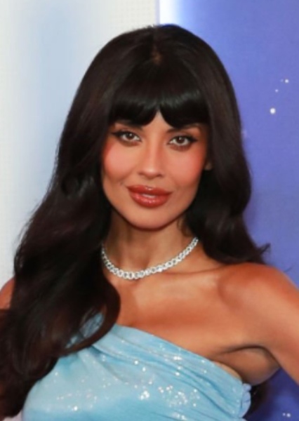 Jameela Jamil photo