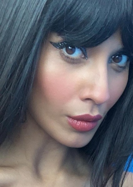 Jameela Jamil photo