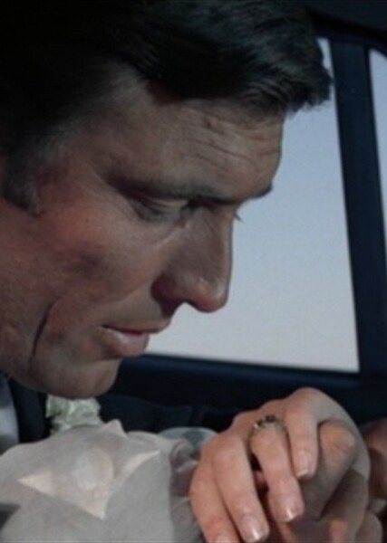 James and Tracy Bond photo