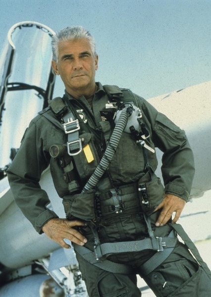 James Brolin photo