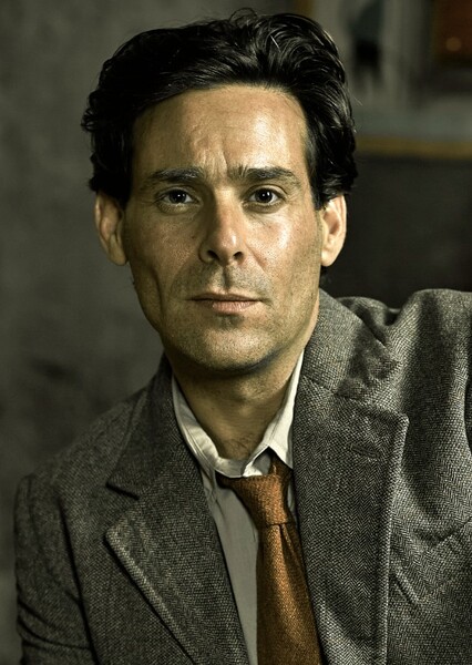 James Callis photo