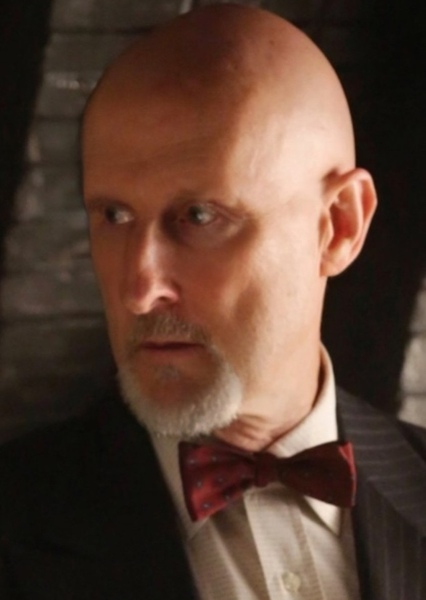 James Cromwell photo