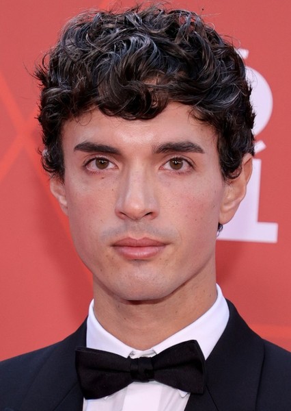 James Cusati-Moyer photo
