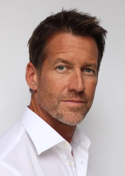 James Denton photo