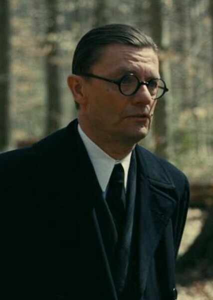 James Urbaniak