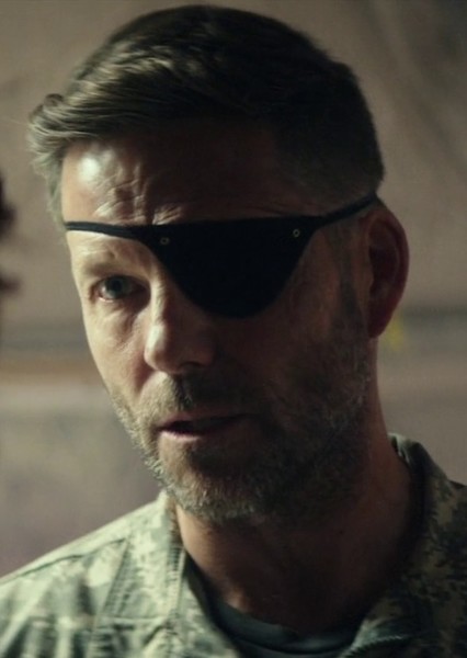 Jamie Bamber photo