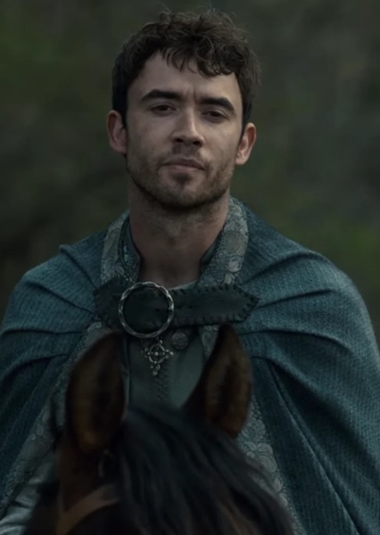 Jamie Blackley photo