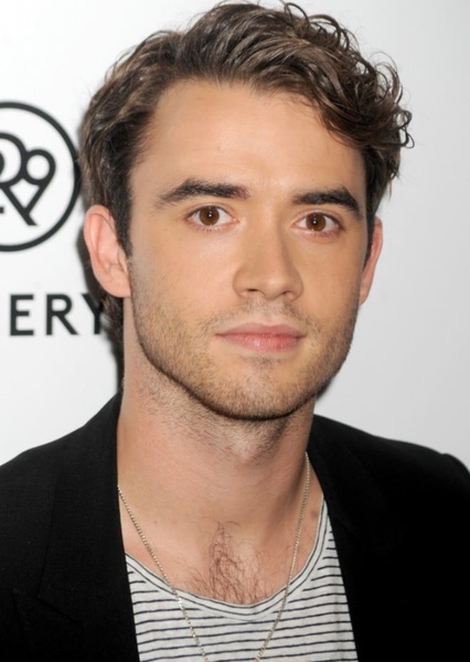 Jamie Blackley photo