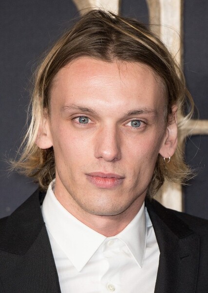 Jamie Campbell Bower photo