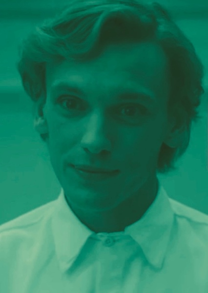 Jamie Campbell Bower photo