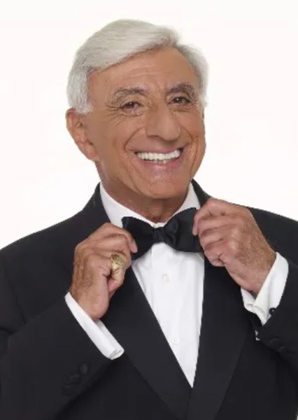 Jamie Farr photo