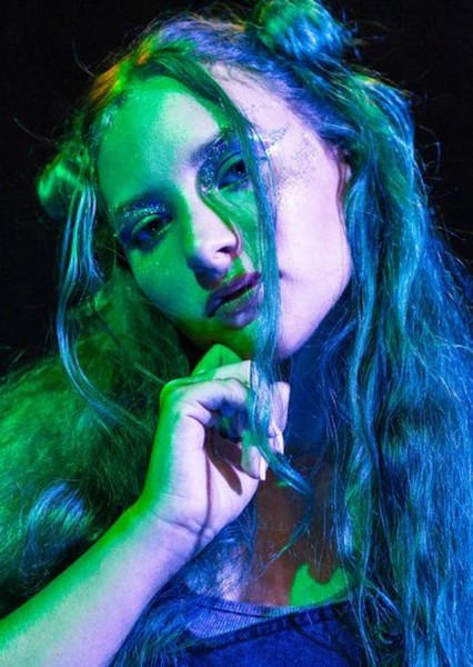 Jamie Lou Stenzel photo