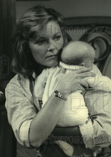 Jane Curtin
