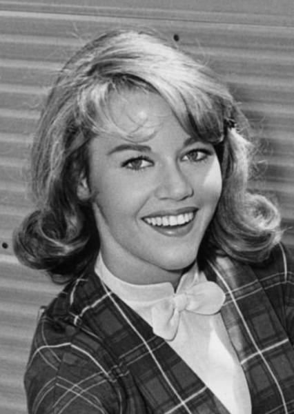 eva stratt
