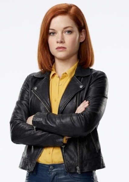 Jane Levy photo