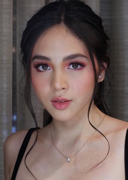 Janella Salvador photo