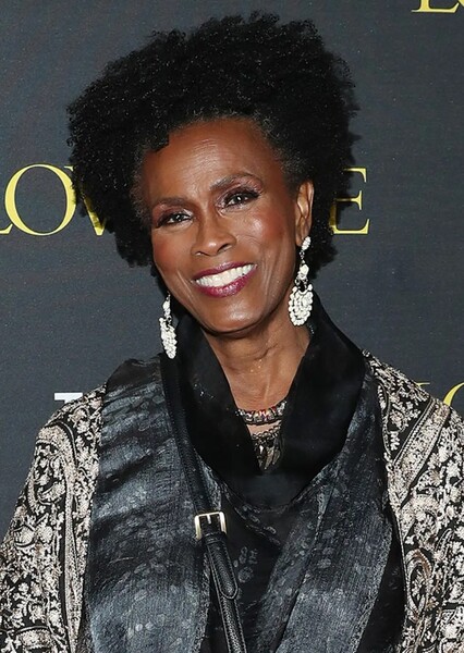 Janet Hubert