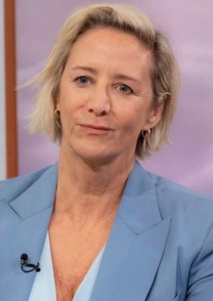 Janet McTeer photo