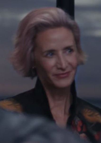 Janet McTeer photo