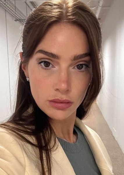 Janet Montgomery photo