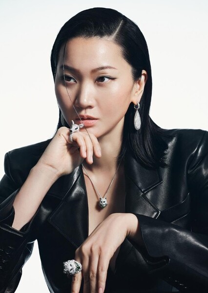 Jang Yoon-ju photo