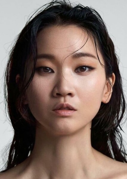 Jang Yoon-ju photo