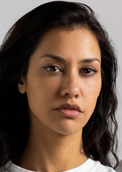 Janina Gavankar photo
