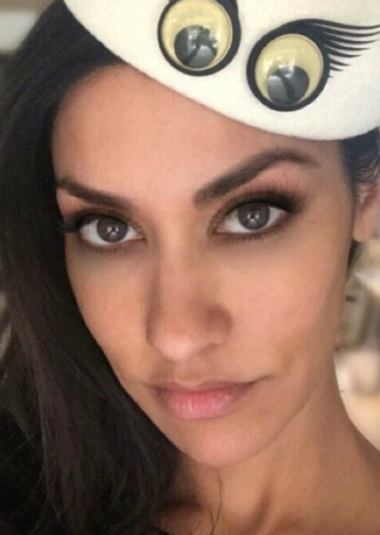 Janina Gavankar photo