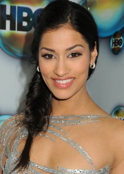 Janina Gavankar photo