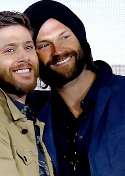 Jared Padalecki photo